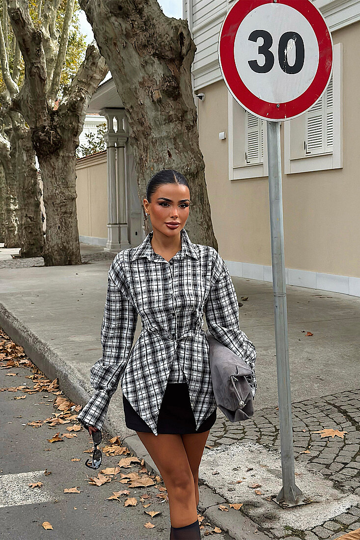 Siyah Cut-Out Fit Gömlek (1)