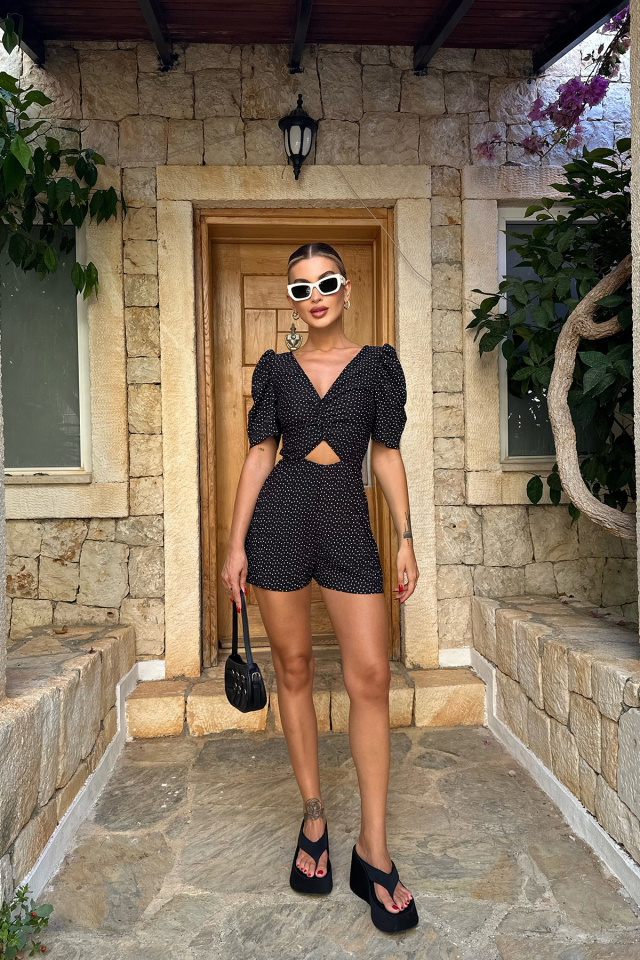 Siyah Puantiyeli Pencere Detay Tulum ATE7857 - 4