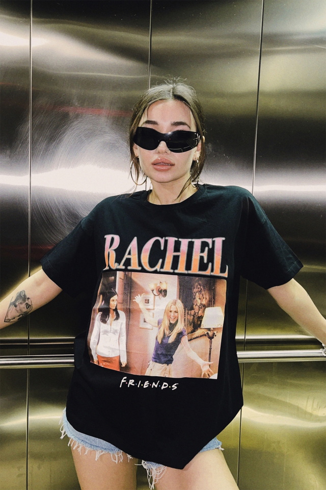 Siyah Rachel Baskılı Tişört