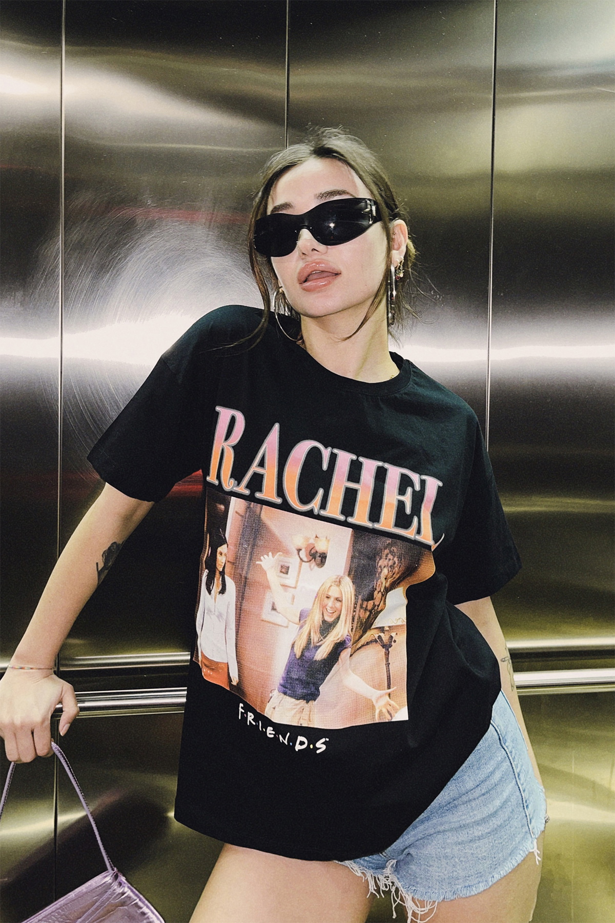 Siyah Rachel Baskılı Tişört - 5