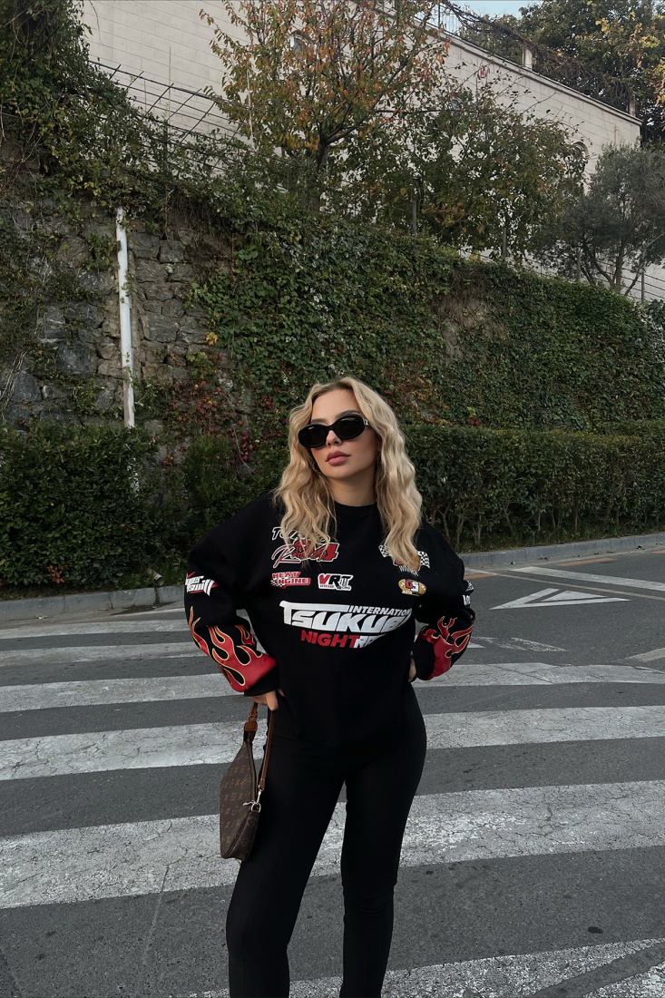 Siyah Racing Baskılı Sweatshirt ATE2445 - EYYO