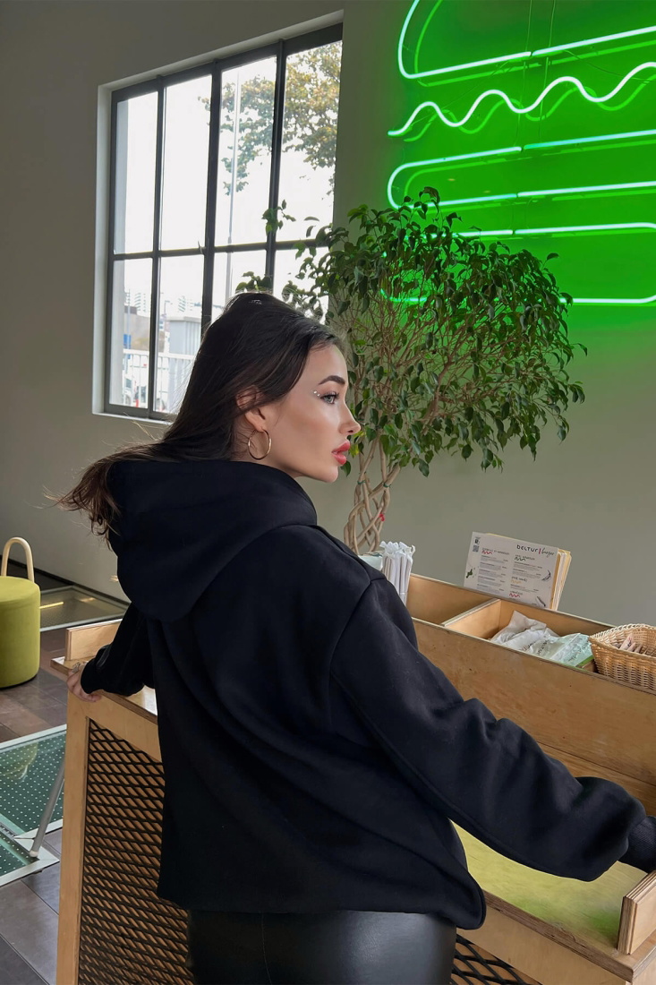 Siyah Önü Baskılı Hoodie Sweat ATE2264 - EYYO