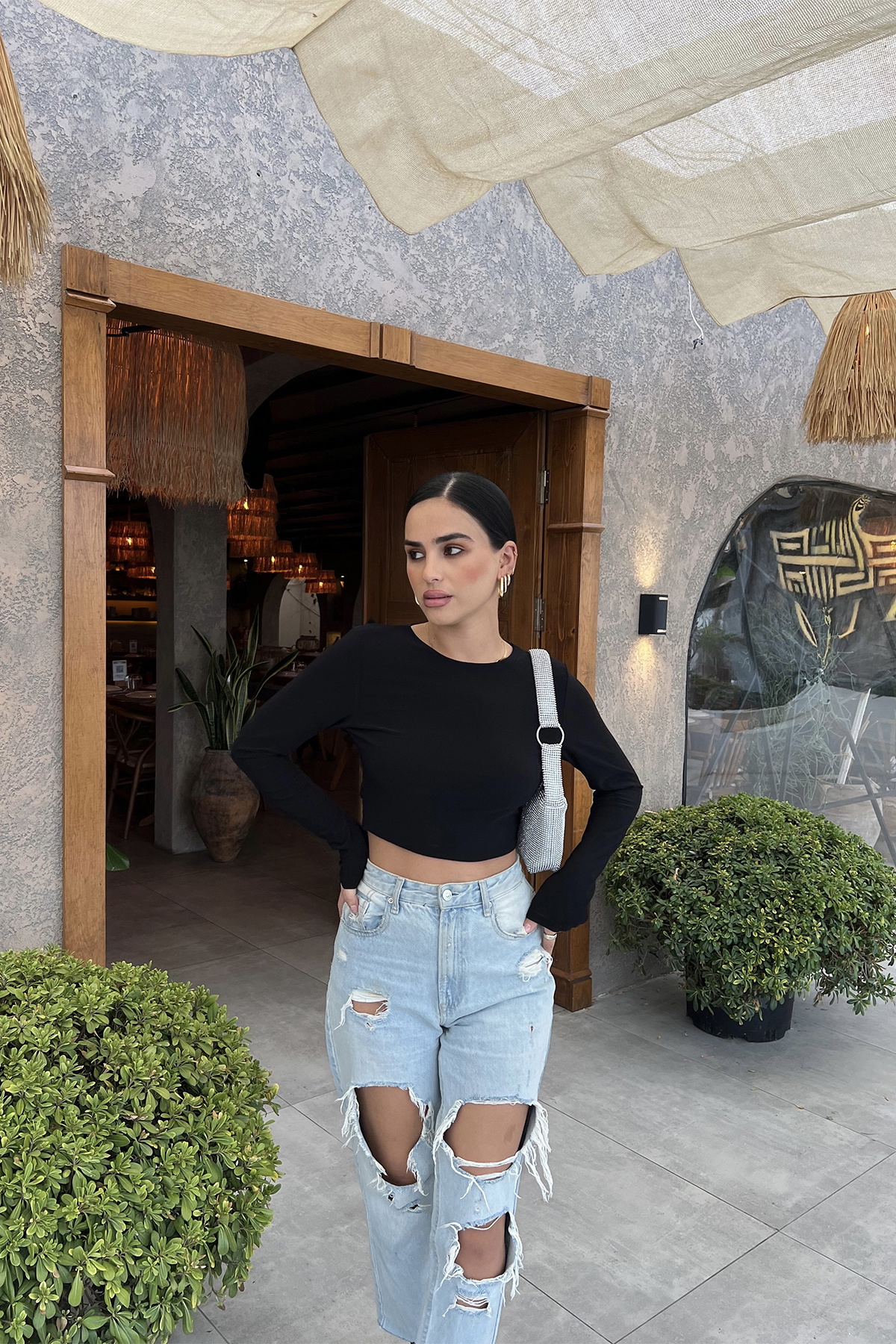 Siyah Sırtı Taş Detay Crop Top - 2