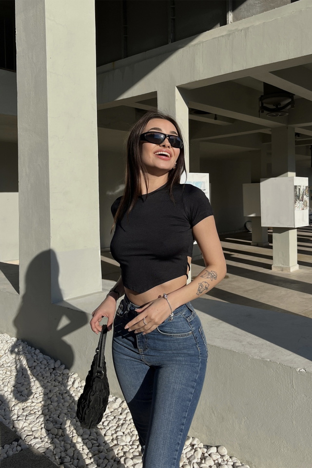 Siyah Sırt Detay Crop Top ATE5124 - 4