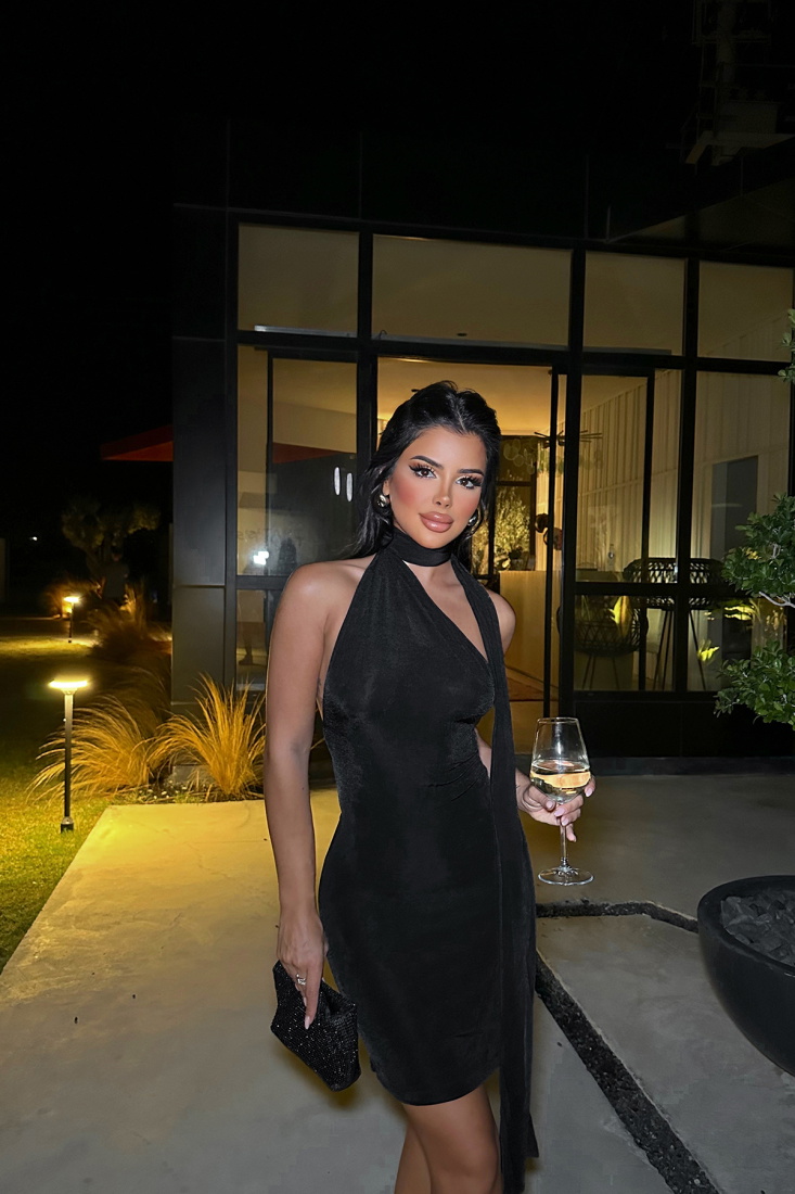 Siyah Sırt Detay Mini Elbise ATE3760 - EYYO