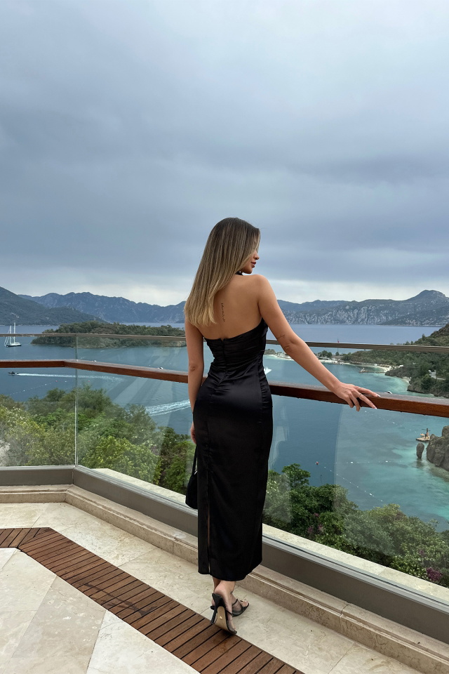 Siyah Sırt Detay Saten Elbise ATE6573 - 5