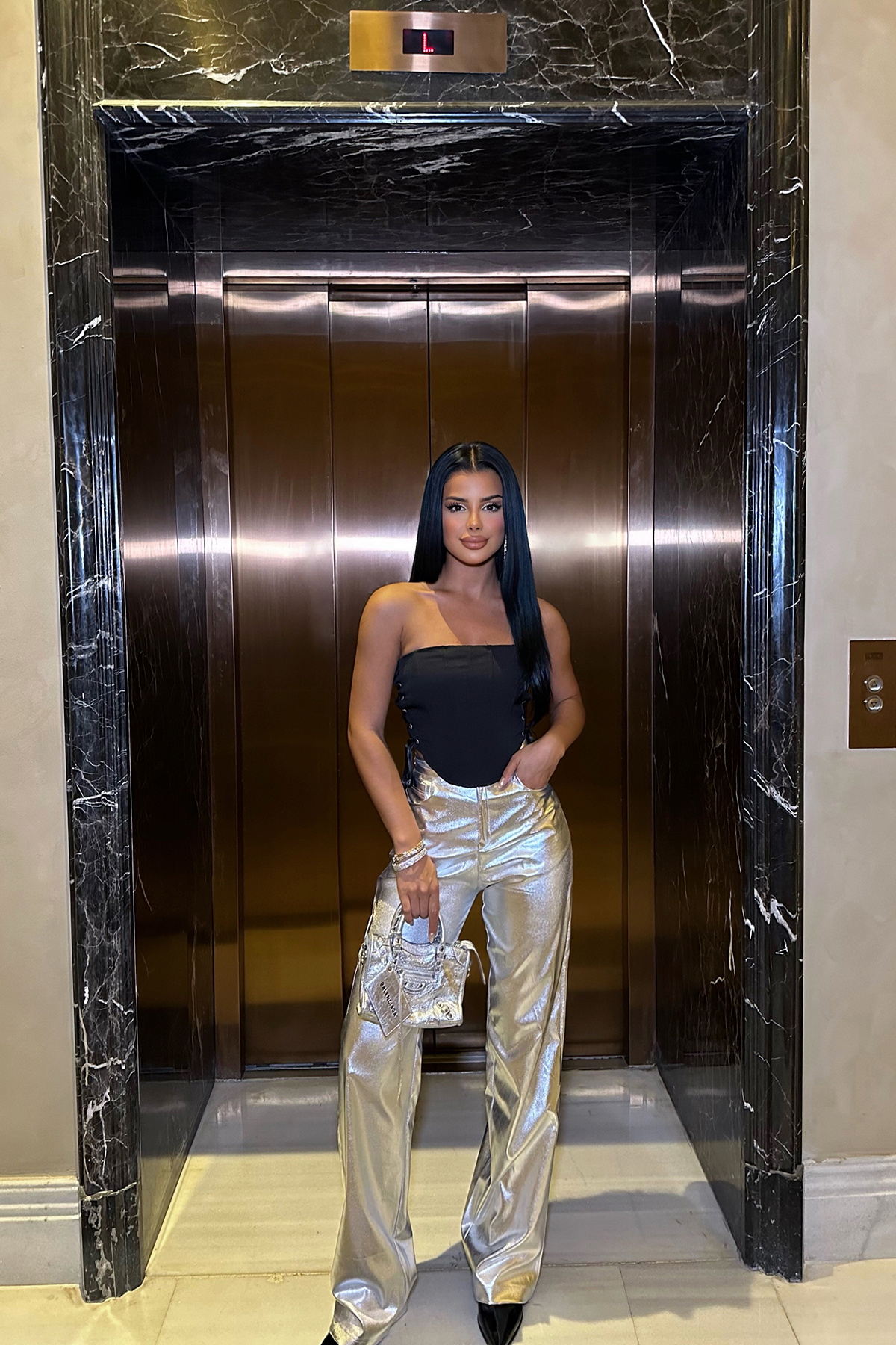 Siyah Straplez Bağlamalı Crop Top - 4