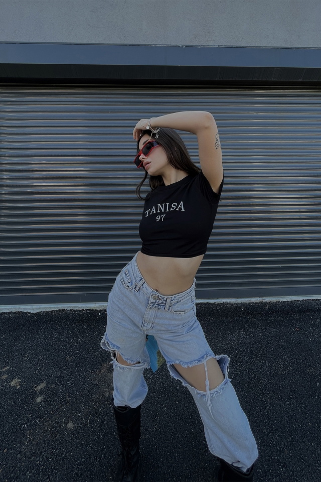 Siyah Tanisa Yazılı Crop Top ATE4627 - 8