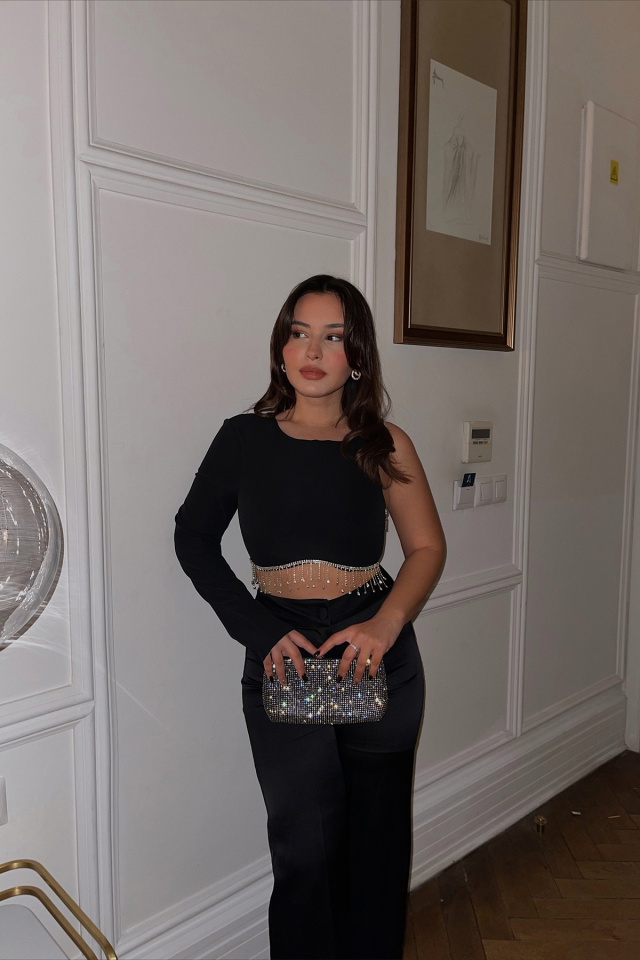 Siyah Tek Kol Zincir Detay Crop Top ATE2992 - 1