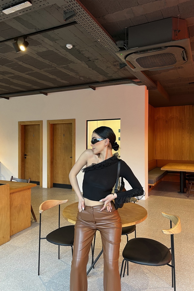 Siyah Tül Detay Crop Top ATE3790 - 3