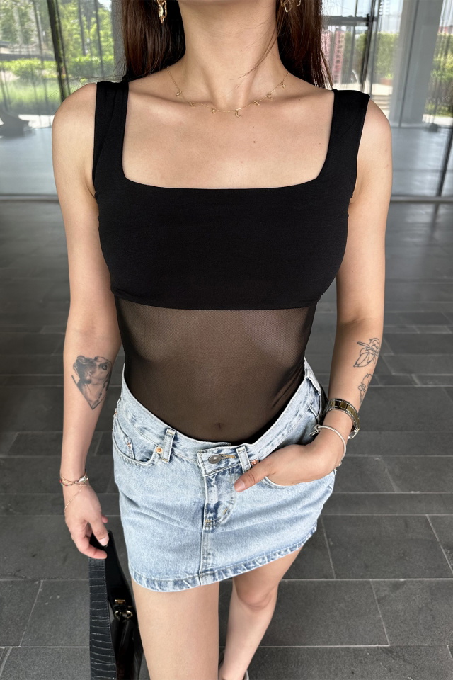 Siyah Kare Yaka Tül Bodysuit ATE7423 - 2