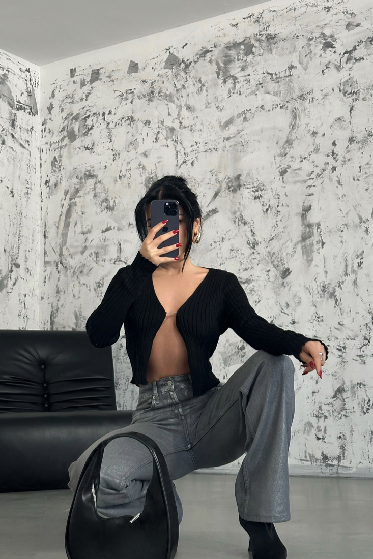 Siyah Uzun Kol Crop Top ATE-0827 - EYYO