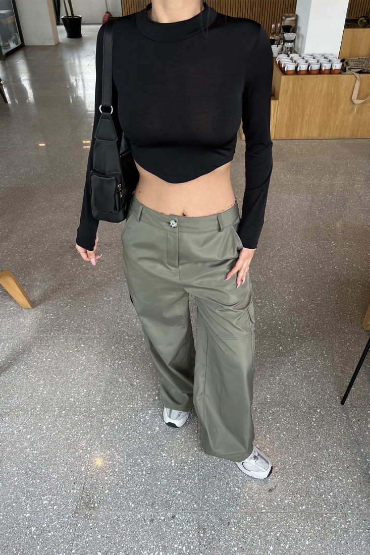 Siyah Uzun Kol Crop Top ATE4562 - DEPPOT