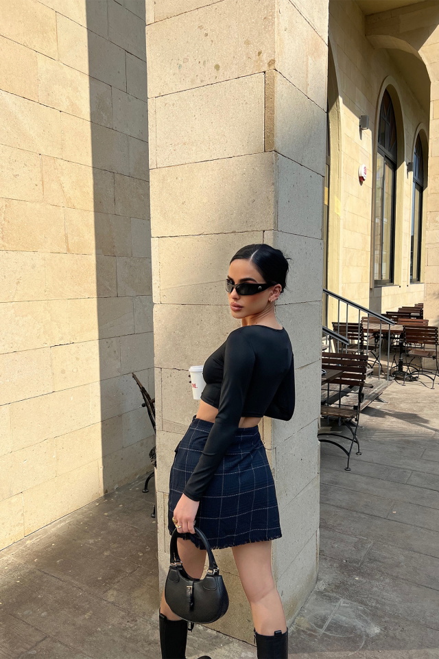 Siyah Uzun Kol Crop Top ATE4594 - 4