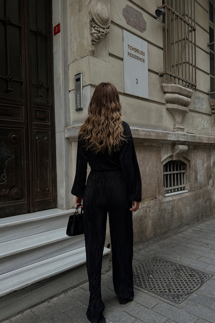 Siyah V Yaka Tulum ATE4460 - DEPPOT