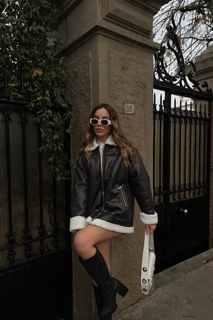 Siyah Yakası Kürklü Deri Ceket ATE2977 - EYYO