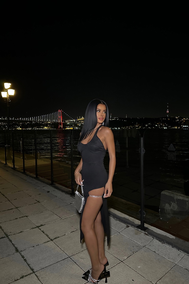Siyah Yırtmaç Detay Mini Elbise ATE8030 - 3