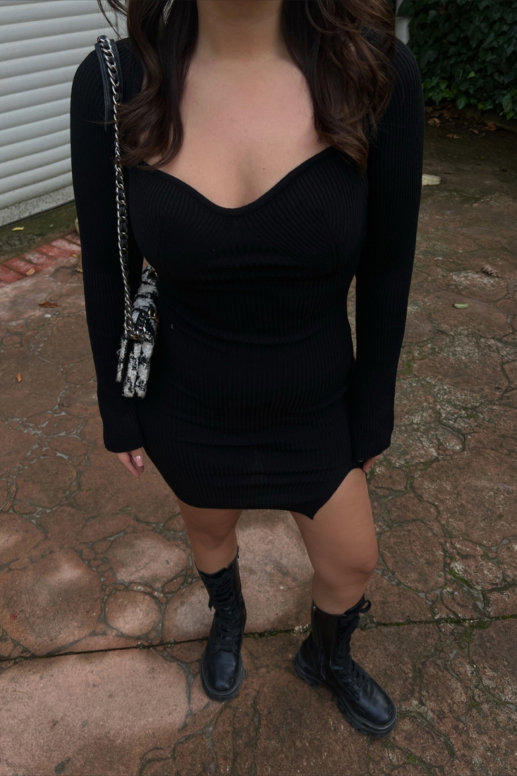 Siyah Yırtmaç Detay Triko Elbise ATE2635 - EYYO