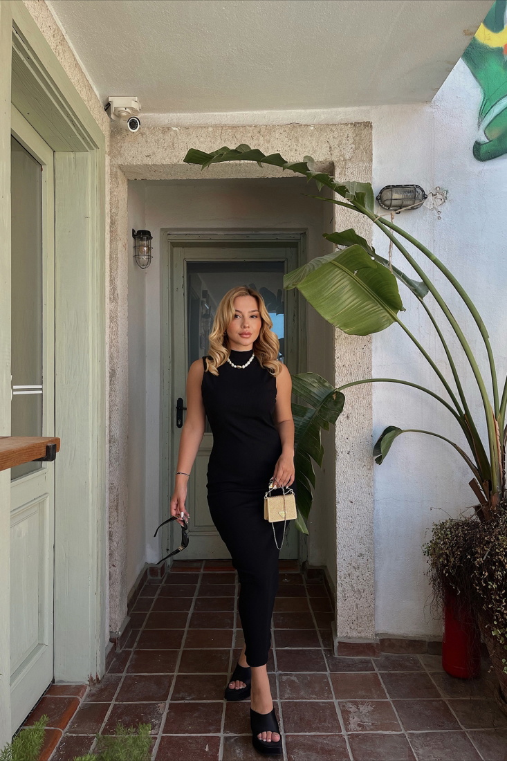 Siyah Yırtmaç Detay Uzun Elbise ATE1821 - İHRACAT