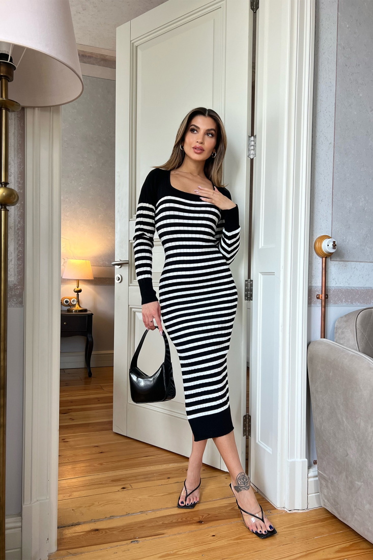 Siyah Yırtmaç Detay Uzun Elbise ATE4158 - EYYO