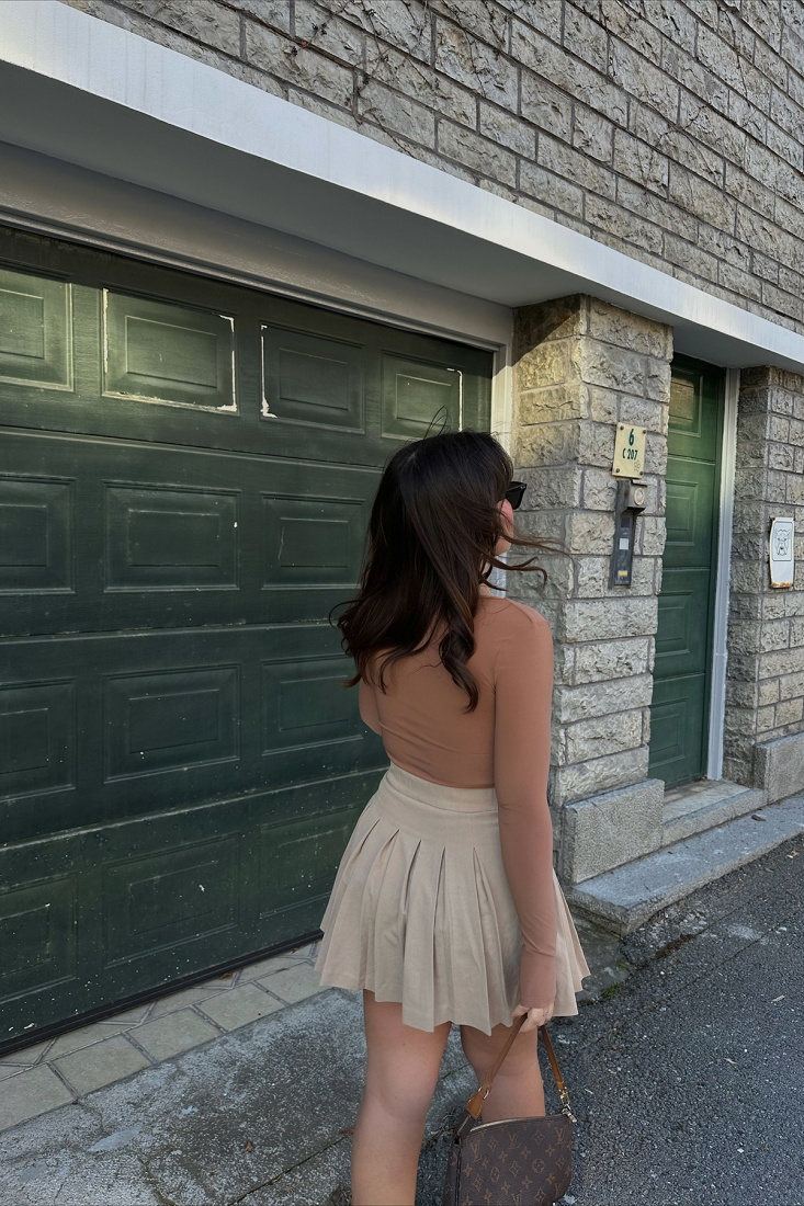 Taba Kare Yaka Crop Top ATE3988 - EYYO