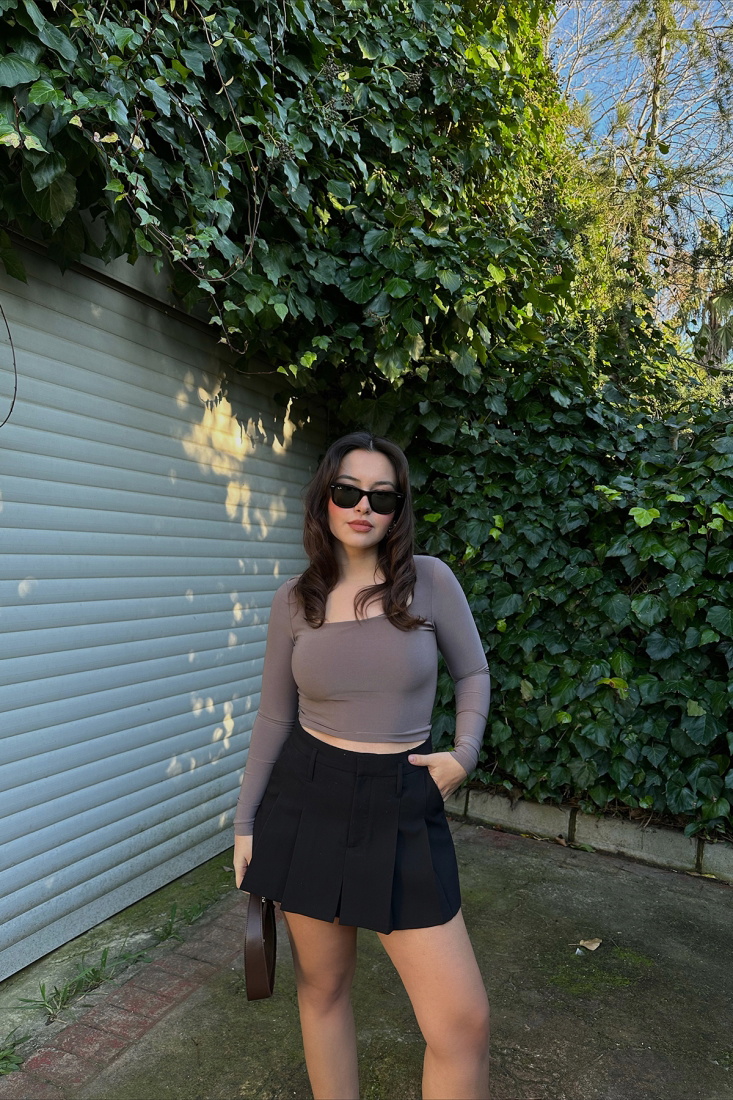 Taş Kare Yaka Crop Top ATE3989 - EYYO