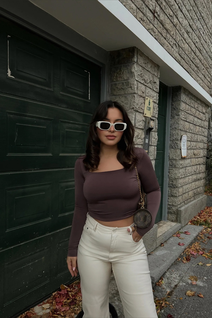 Taş Kare Yaka Crop Top ATE3989 - EYYO