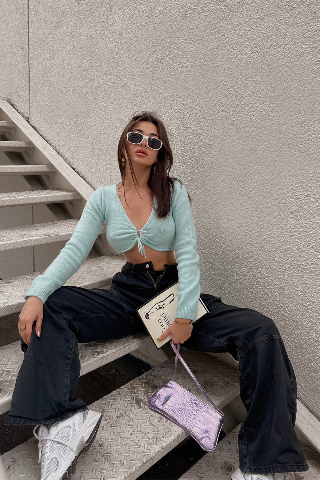 Turkuaz Önden Bağlamalı Crop Top