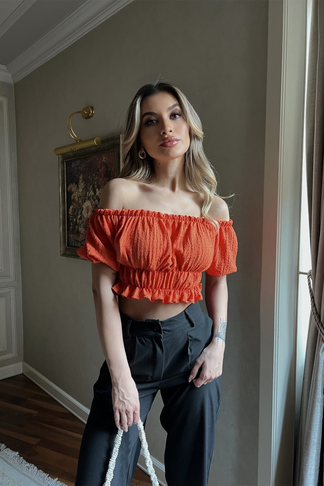 Turuncu Büzgülü Düşük Kol Crop Top ATE4037