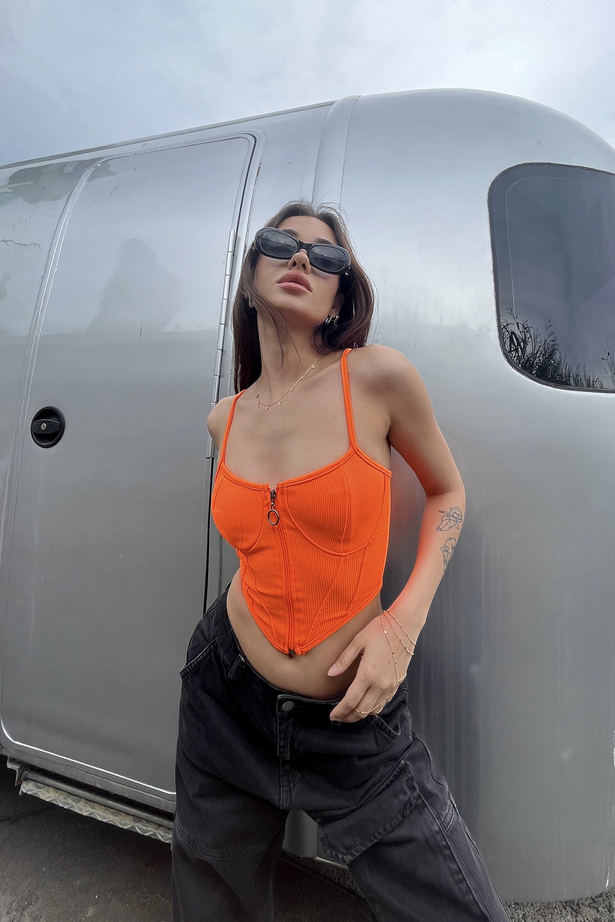 Turuncu Fermuar Detay Crop Top - 4