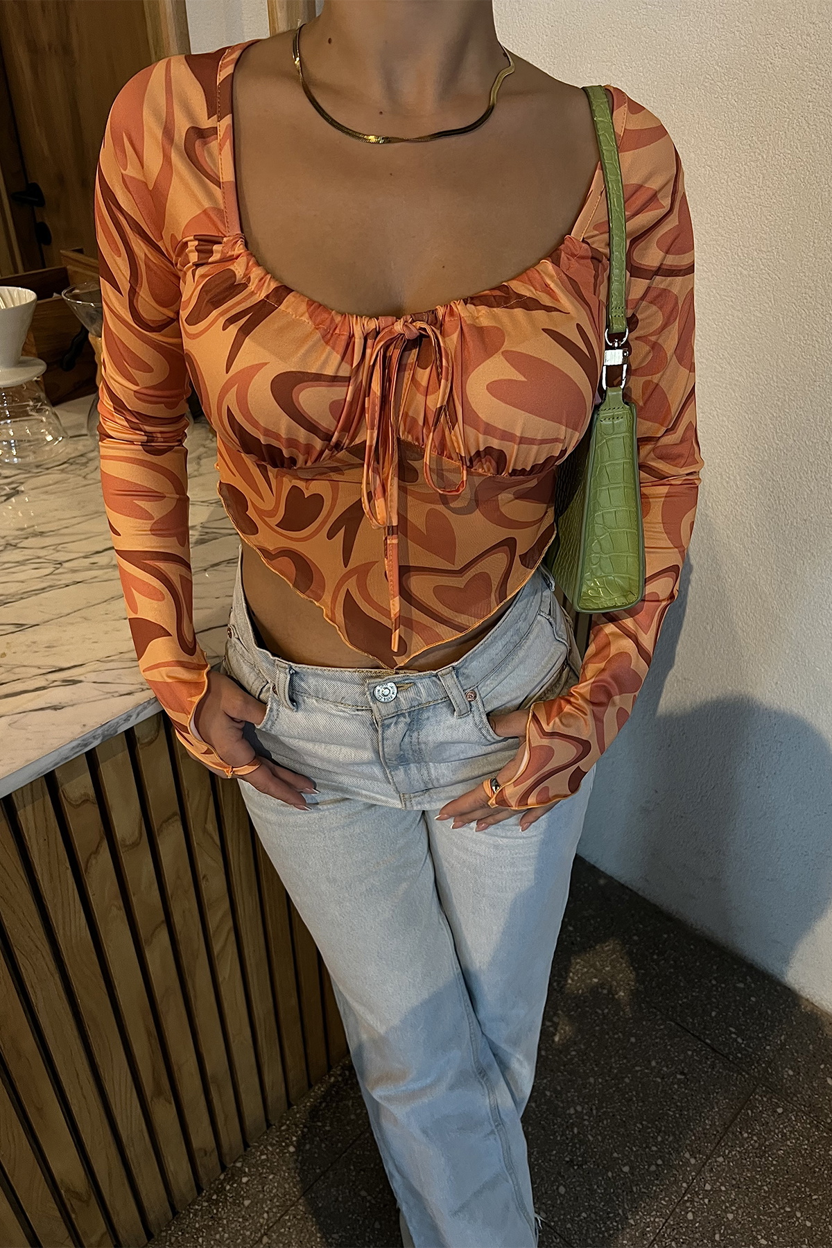 Turuncu Tül Detay Bağlamalı Crop Top - 2