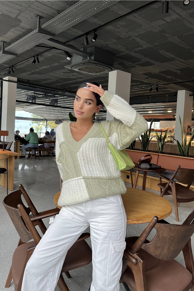 V Collar Double Color Sweater ATE1972 - 3