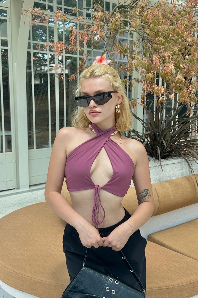 Vişne Çürüğü Önden Bağlamalı Crop Top