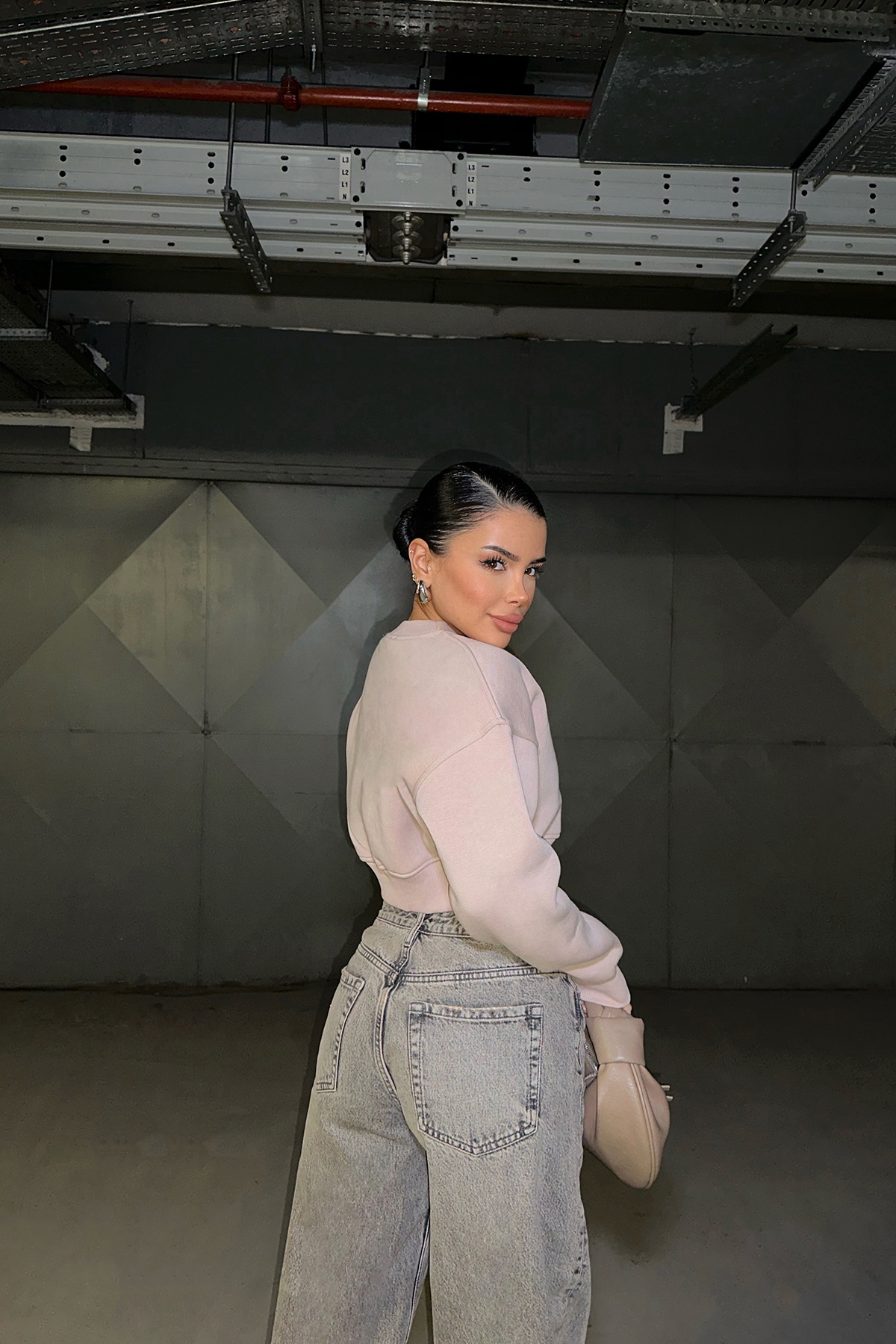 Vizon Önü Eyyo Nakışlı Crop Sweat - 5