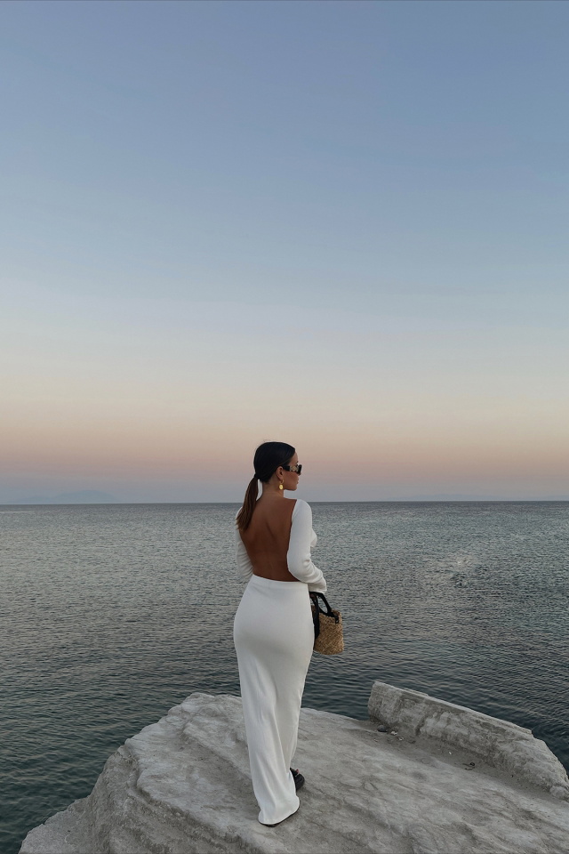 White Back Detail Set With Skirt ATE1815 - 10