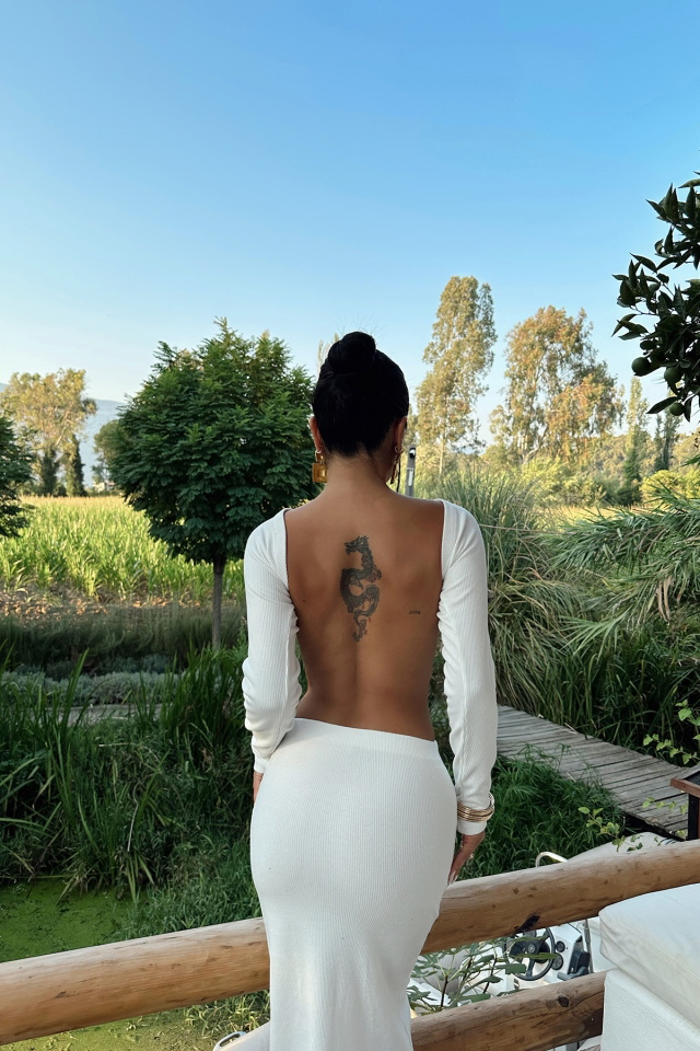 White Back Detail Set With Skirt ATE1815 - 4