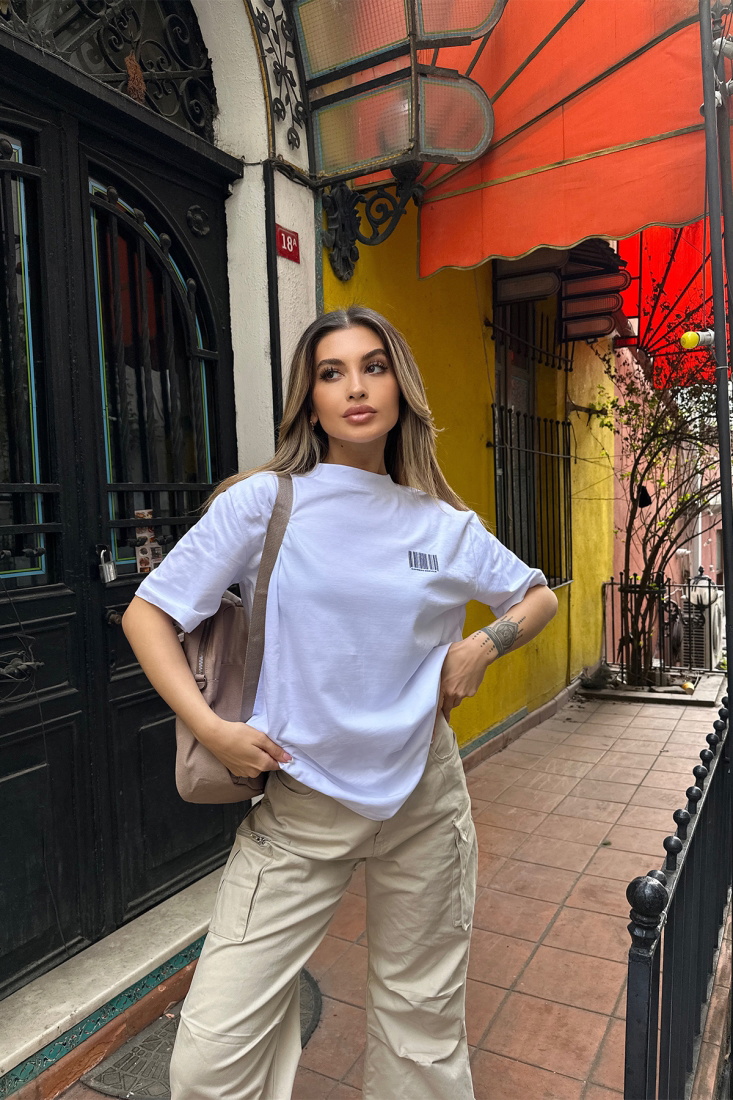 White Back Printed T-shirt ATE6091 - EYYO