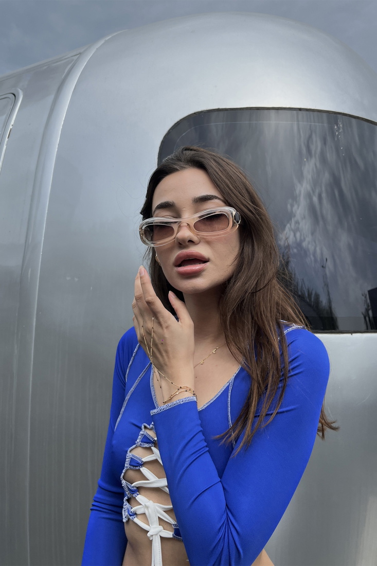 White Thin Frame Sunglasses ATE6525 - EYYO