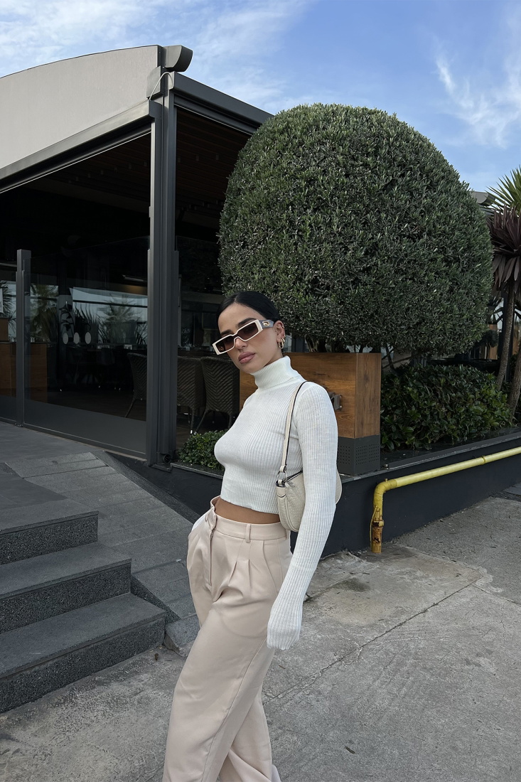 White Turtleneck Knitwear Sweater ATE2812 - EYYO