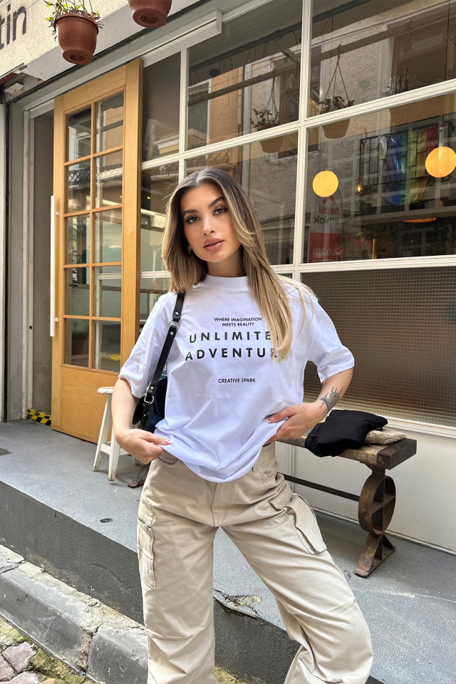 White Unlimited Adventures Letter Tshirt ATE6074 - 1