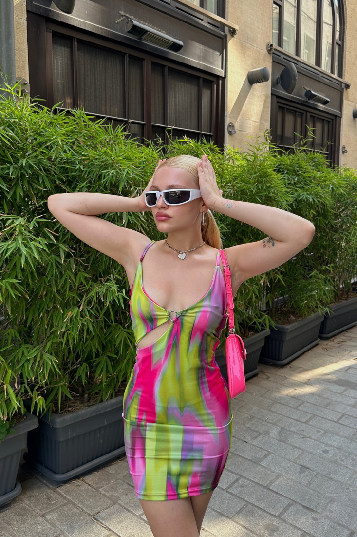 Yeşil Askılı Batik Desen Mini Elbise ATEL2094 - EYYO