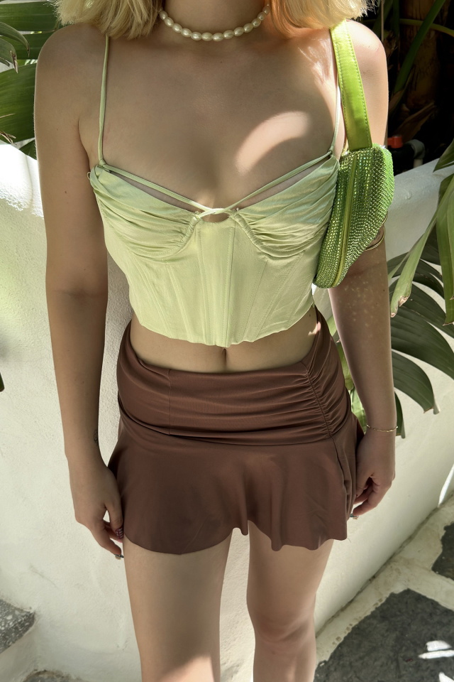 Yeşil Askılı Saten Crop