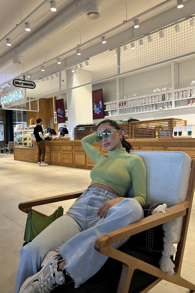 Yeşil Boğazlı Crop Top ATE3001 - 5