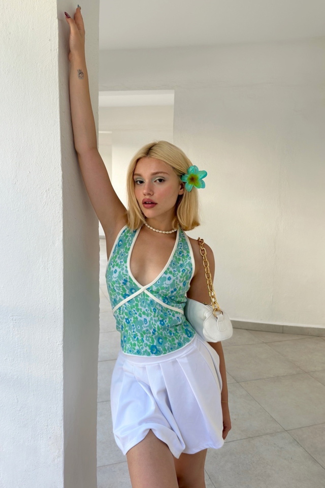 Yeşil Çiçek Desen Crop Top ATE7868 - 1