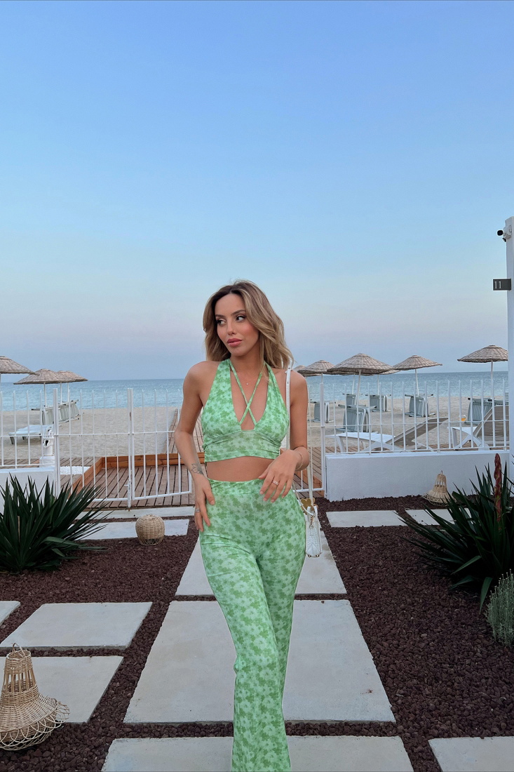 Yeşil Çiçekli Büstiyerli Takım ATE1469 - DEPPOT