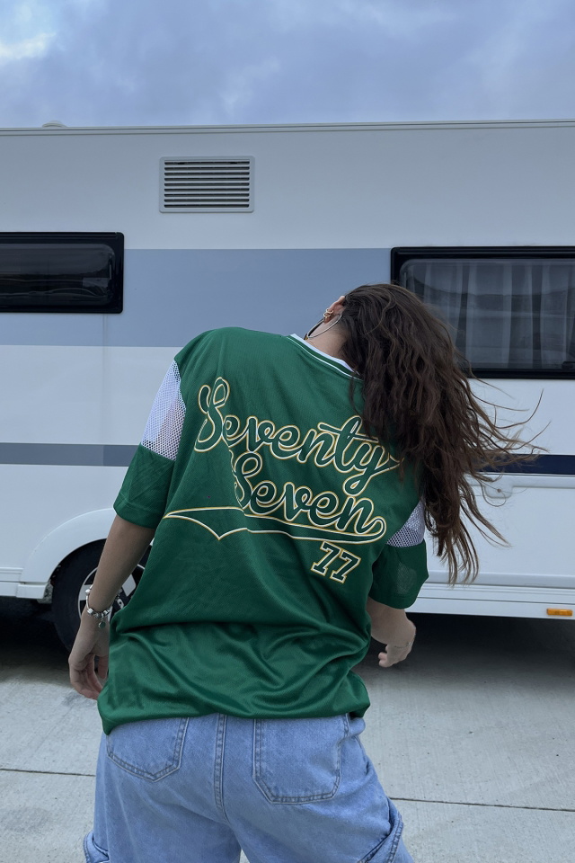 Yeşil Detroıt Yazılı Oversize Tişört ATE6680 - 6