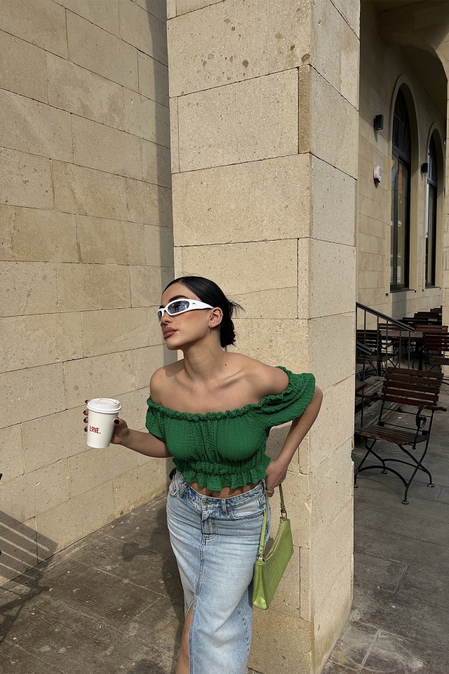 Yeşil Düşük Kol Crop Top ATE4486