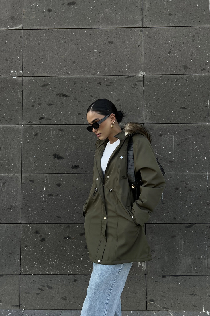 Yeşil Kürk Detay Önü Düğmeli Mont ATE2418 - EYYO