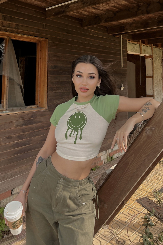 Yeşil Önü Baskılı Crop Top -