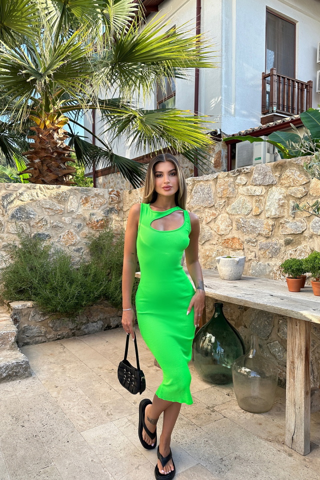 Yeşil Pencere Detay Triko Elbise ATE7223 